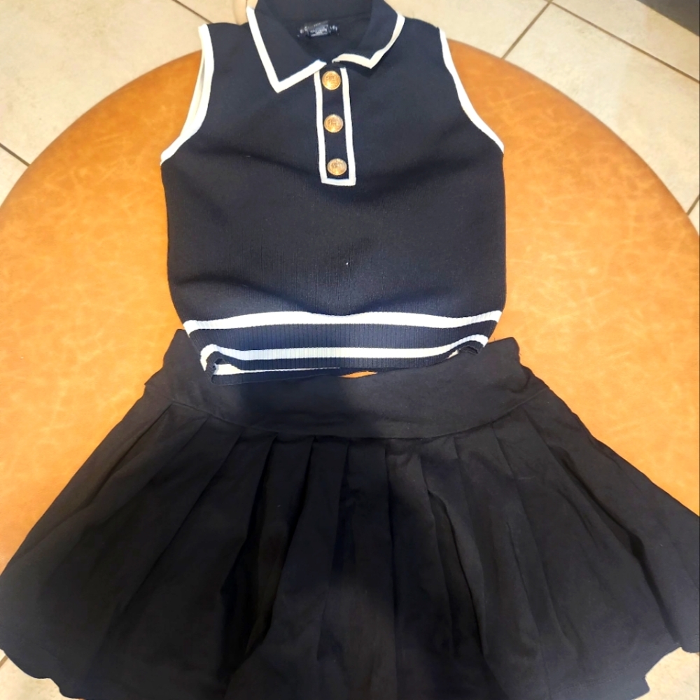 Sincerely Jules Black and White Top And Skirt